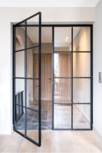 Model Kusen Aluminium Swing | id.pinterest.com | citilum.com
