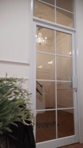 Model Kusen Aluminium Swing | id.pinterest.com | citilum.com