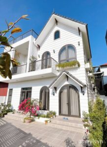 Kusen Aluminium Hitam Elegan