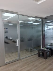 Inspirasi Warna Kusen Aluminium
