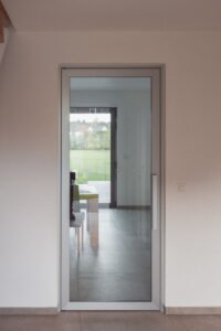 Warna dan Finishing Populer untuk Kusen Aluminium