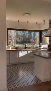 Warna dan Finishing Populer untuk Kusen Aluminium