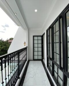 Kusen Aluminium untuk Balkon & Teras