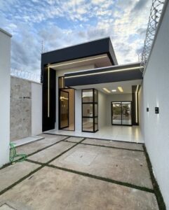 Kusen Aluminium Hitam vs Putih