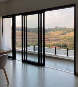 Inspirasi Jendela Sliding Aluminium untuk Rumah Minimalis