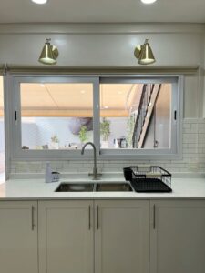 Desain Kusen Aluminium Modern untuk Rumah Bantul