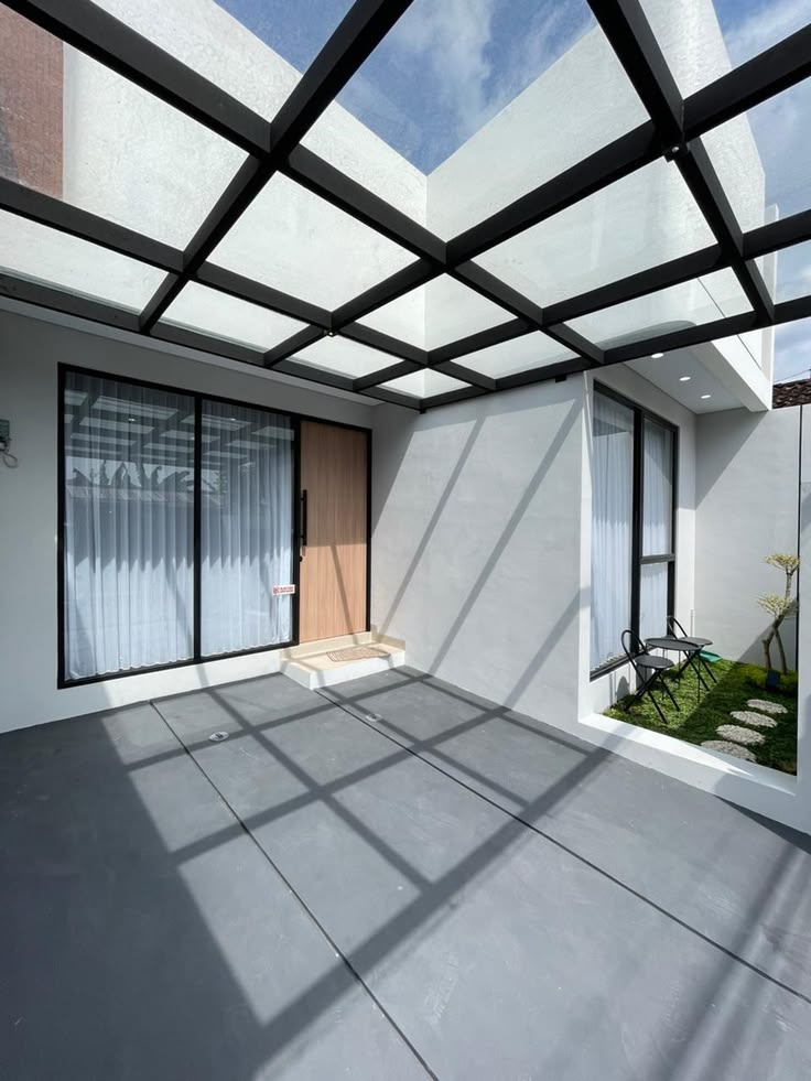 Desain Kusen Aluminium Modern untuk Rumah Bantul