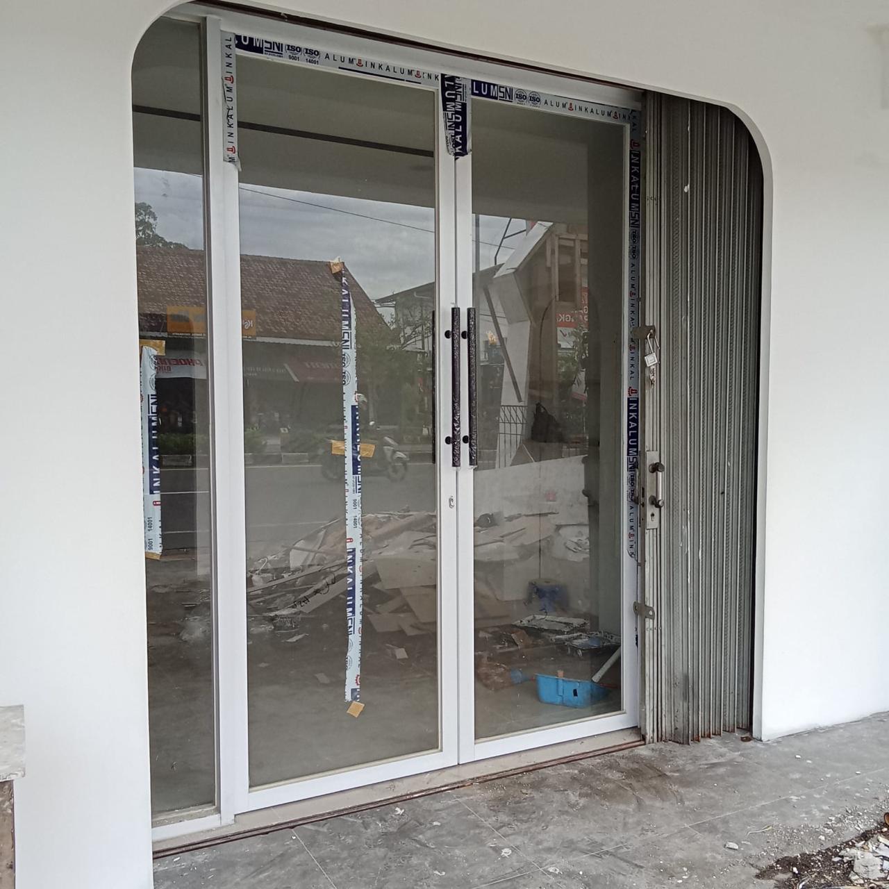 Jendela Aluminium Klaten: Modern, Awet & Bisa Custom